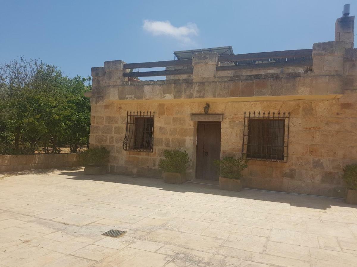 Villa Bingemma Paradise Farmhouse Dwejra