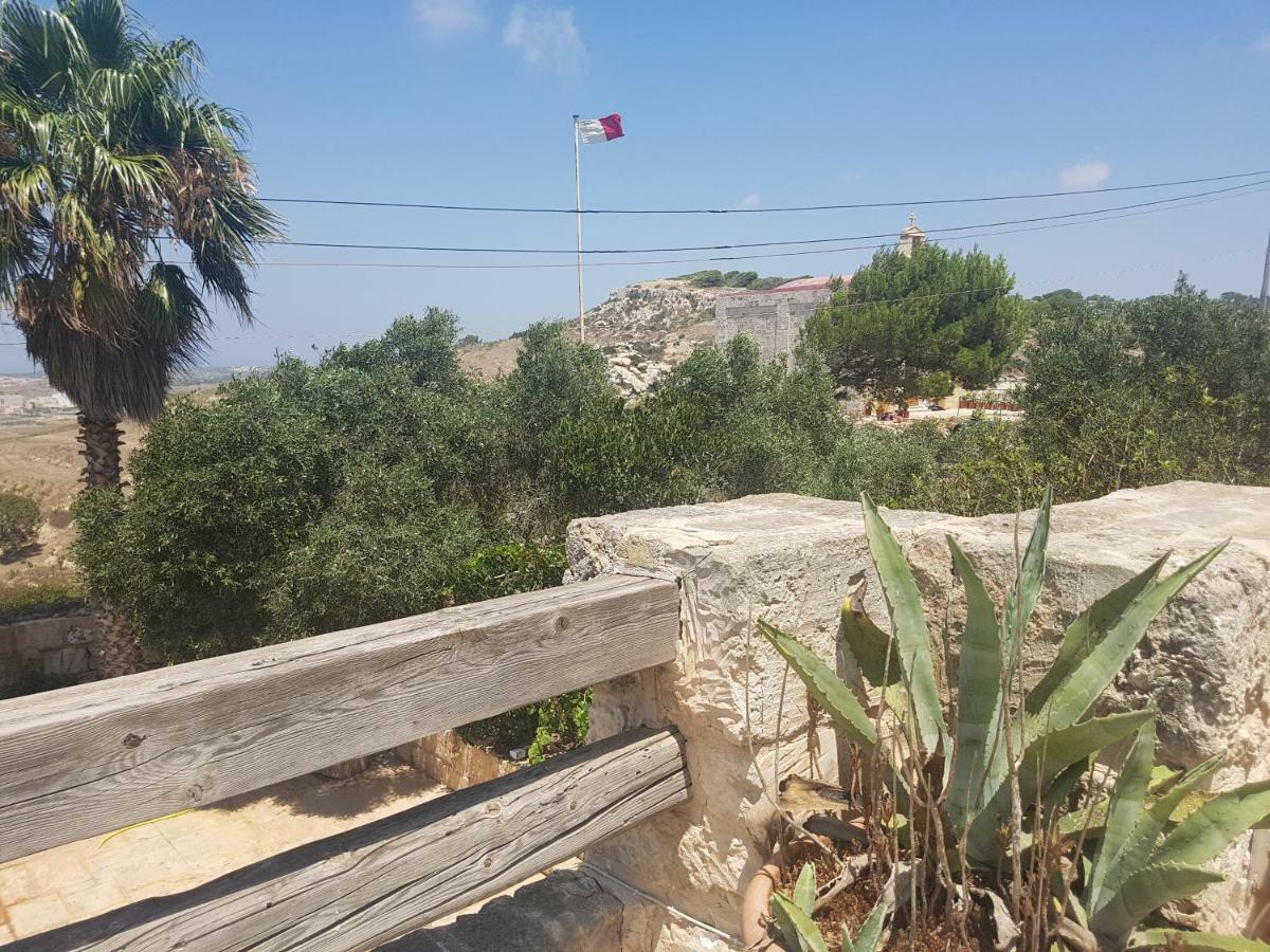 Villa Bingemma Paradise Farmhouse Dwejra
